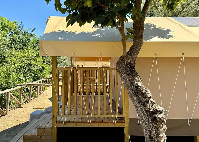 Hostel & Glamping Santa Fortunata